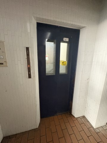 ダイバーシティ神戸長田C棟のロビー