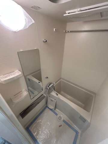 ソルテラスＫＯＢＥ新長田駅前の浴室