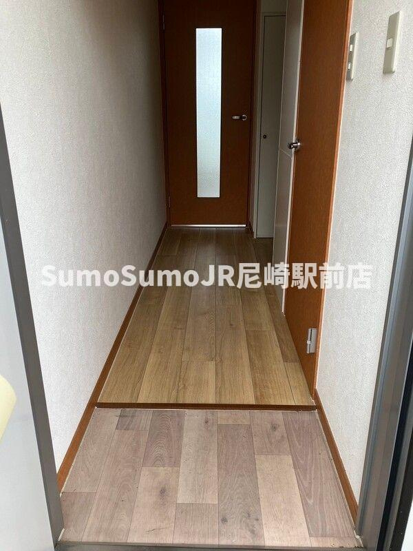 センチュリー武庫元町 の玄関