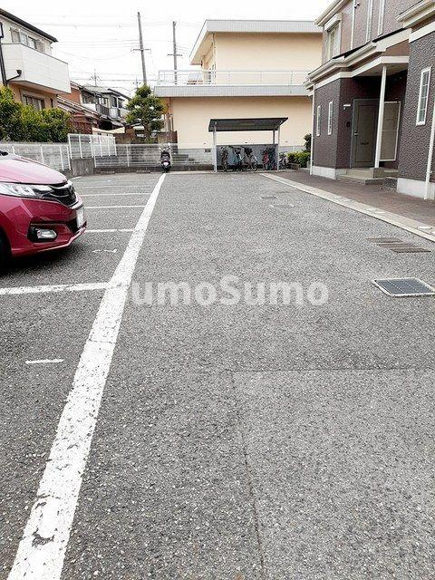 ソレアードの駐車場|カースペースがあります