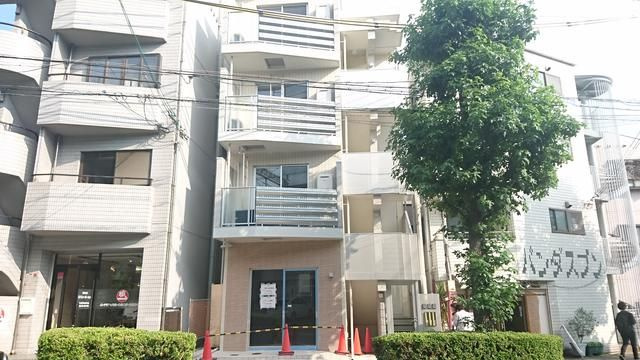 ティーガーデン六甲道の外観