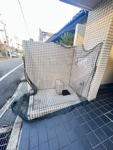 ダイドーメゾン塚口南の外観