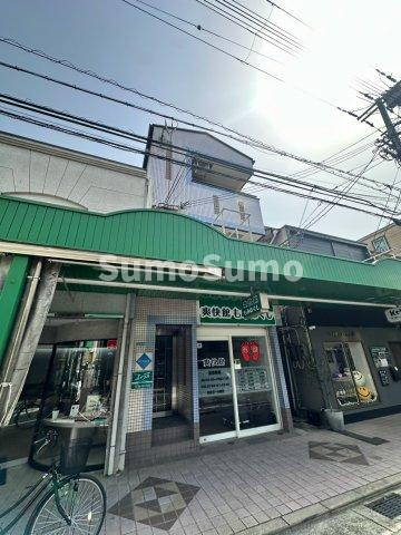 パステルビルの外観