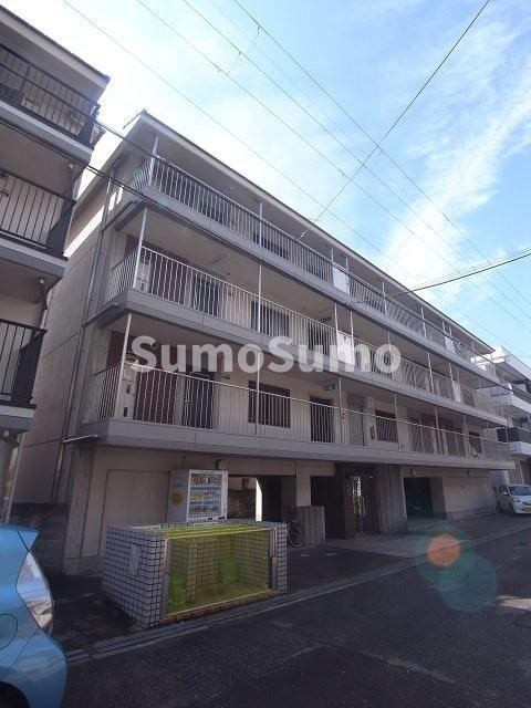 ハイツ淀2号館の外観