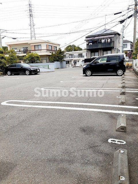 パストラルメゾン　Ａの駐車場