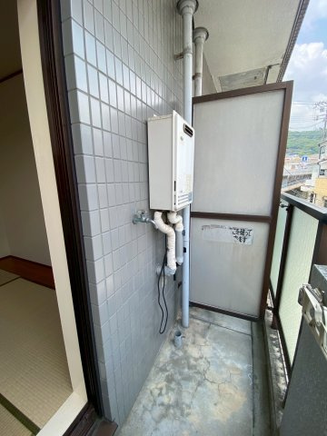 ハイツ丸岡のバルコニー