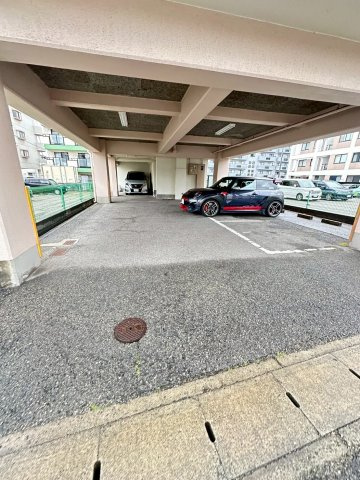 ハイツ天翔の駐車場