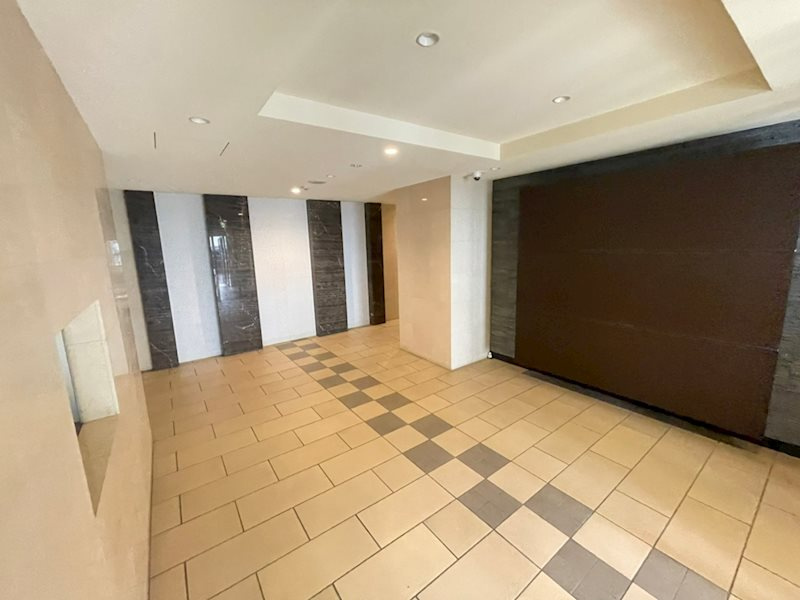 プレサンス阿波座ステーションフロントのロビー