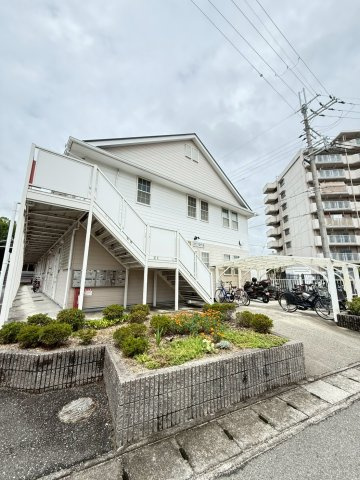 ハイツパルテールの外観