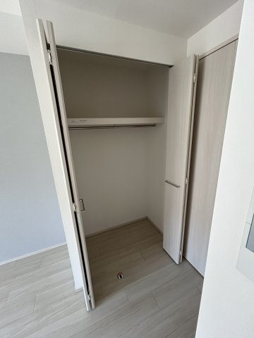 プレサンス神崎川ファインブレスの収納|便利な収納スペースです
