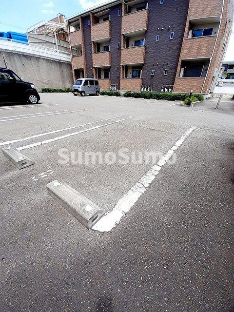 パストラルメゾン白水の駐車場|駐車場があります