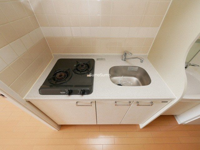 プレサンス難波EASTモダニティのキッチン