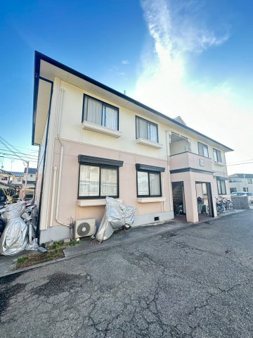 ハイツ王塚の外観|外観は落ち着いています