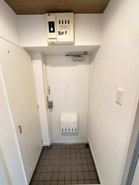 リラスウイングピア博多の玄関