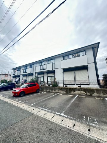 ハイツナカノの駐車場