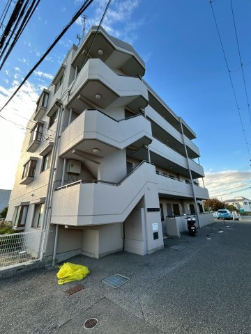 ハイツニシキの外観|おしゃれな外観です
