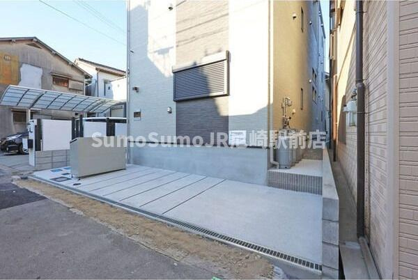 ハーモニーテラス福町の駐車場|駐車場があるので、車を買う予定の方も安心です