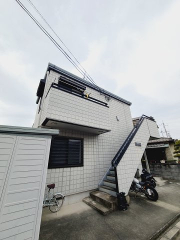 メゾン勇の外観