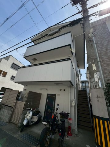 メゾンド１番館の外観
