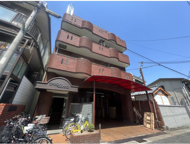 メゾンルージュ