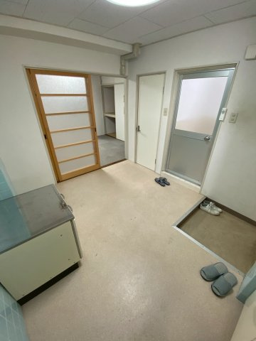 マンションまさの居間・リビング|使い勝手のいい洋室です