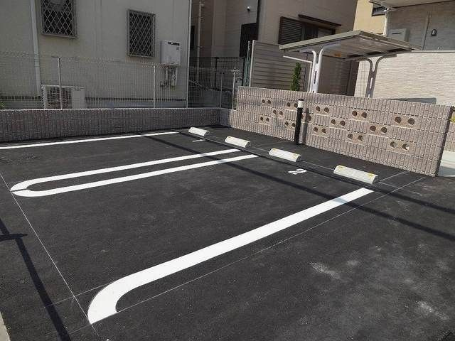 ミニカトレアⅠの駐車場