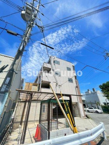 メゾンドール西久保 Ⅱの外観|落ち着いた雰囲気の外観です