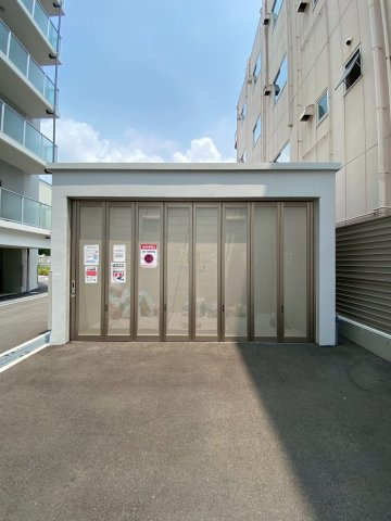 ファステート神戸マージュの駐車場