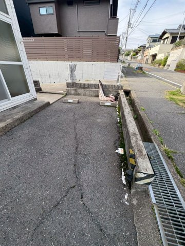 メゾン・パル６の駐車場