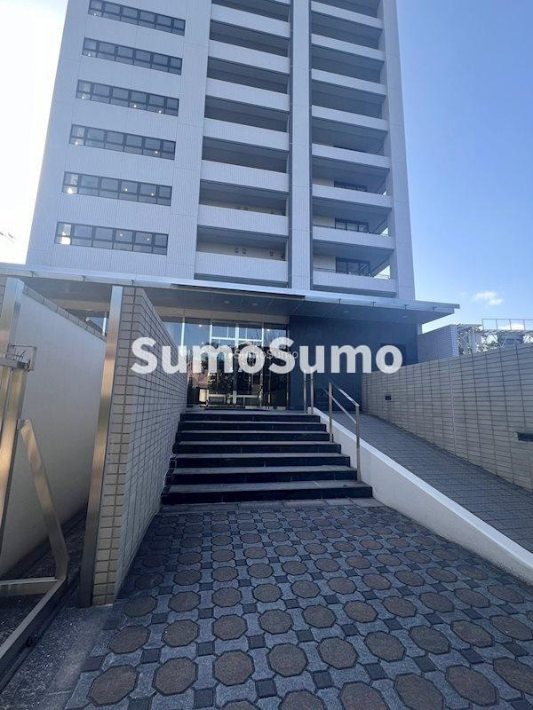 メゾン・ド・ヴィレ大阪城公園前の外観|落ち着いた雰囲気の外観です