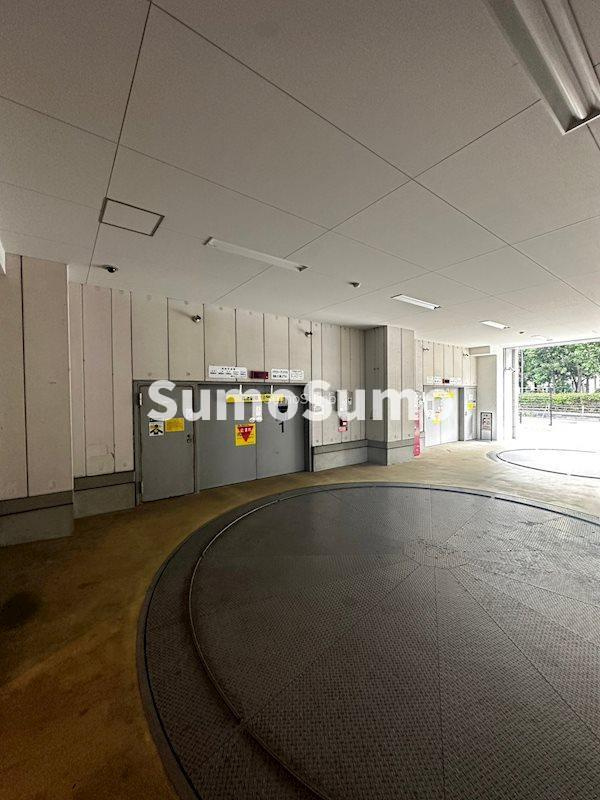メゾン・ド・ヴィレ大阪城公園前の駐車場|外観も気になるポイント