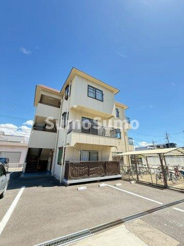 マンション北川