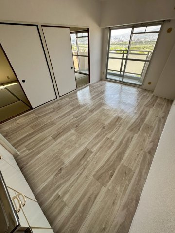 メービウス仁川の居間・リビング