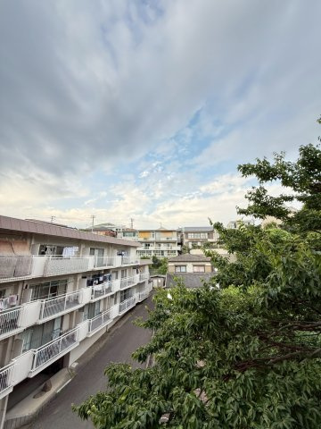マンション朝霧２号棟 2の展望