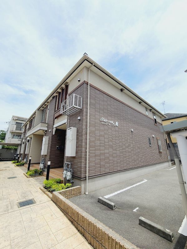 パルティール小曽根の外観