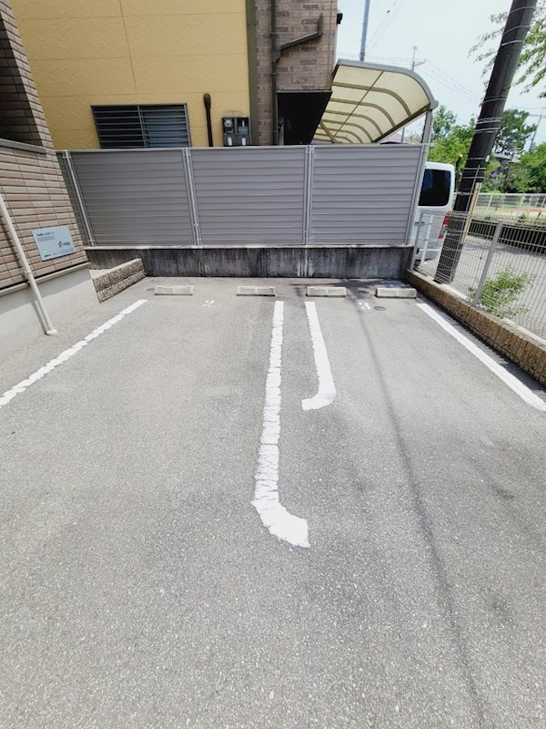 パルティール小曽根の外観