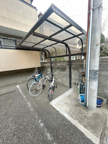パルコート甲子園口の外観