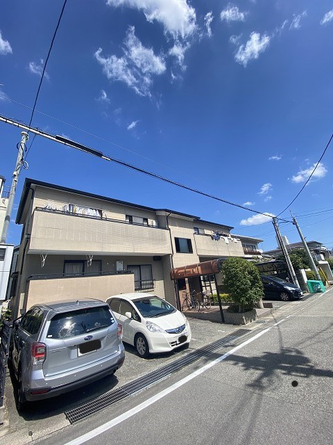 パルコート甲子園口の外観