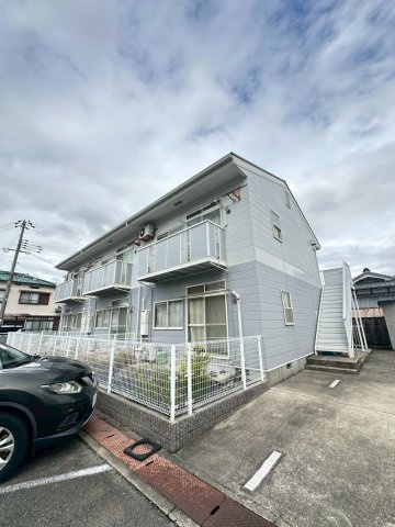 ファニータウン橋本の駐車場