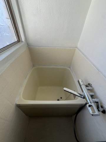 マンション二見の浴室