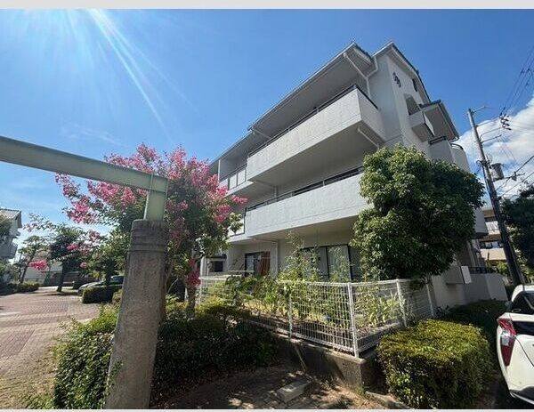 パルタウン学園 505号棟(204)の外観