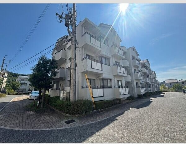 パルタウン学園 505号棟(204)の外観