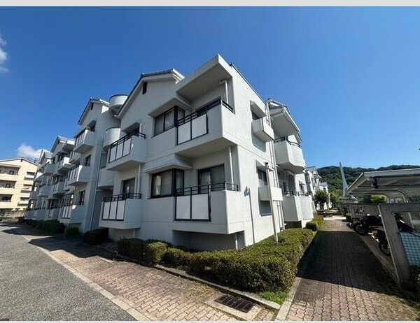 パルタウン学園 505号棟(204)