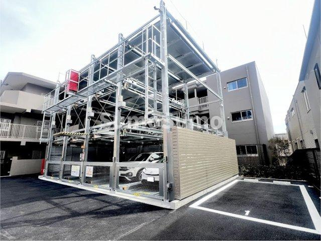 ミレーネ神戸住吉本町の駐車場