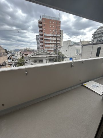 フォーリアライズ尼崎エランのバルコニー