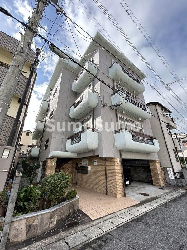 マンション冨士の外観