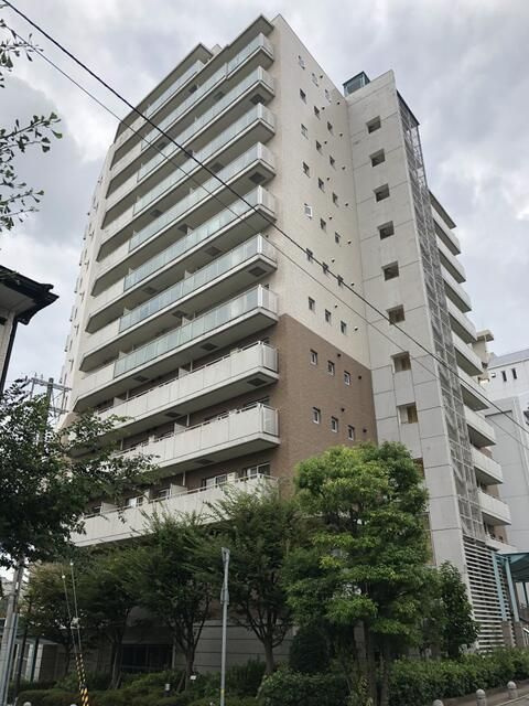 メゾン新御影の外観