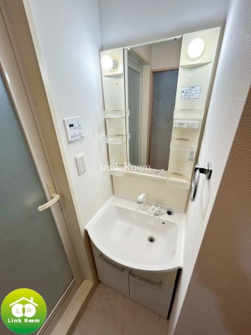 NST buildingⅢの洗面所