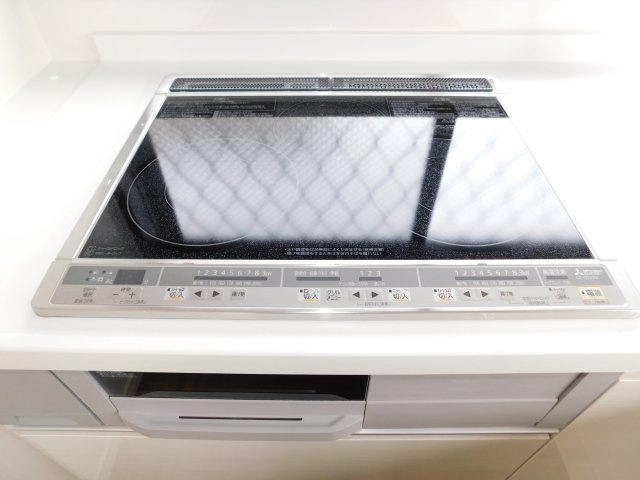 津島市青塚町６丁目の中古一戸建のキッチン|◇ＩＨコンロ◇　　