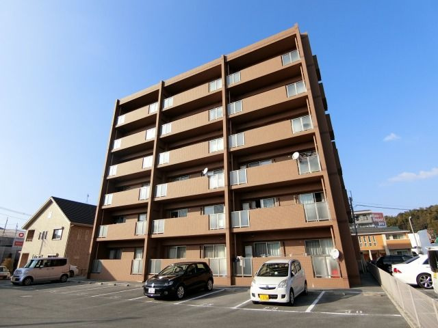 グランドレジデンスの外観|お洒落な外観です★